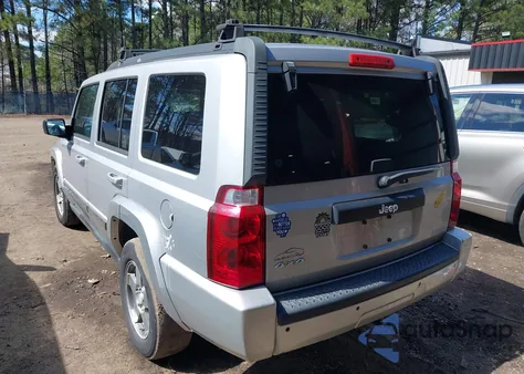 2010 Jeep Commander Sport from USA, damaged, VIN 1J4RG4GK3AC128082
